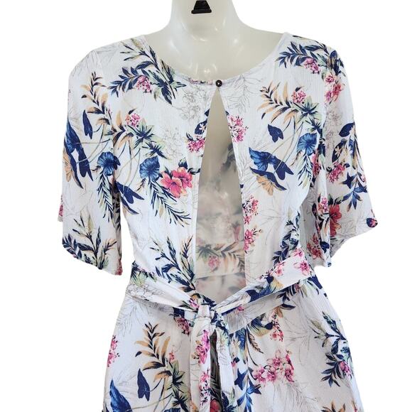 American Eagle Floral V-Neck Kimono Sleeves Tie Waist Open Back Romper Size 4 - Picture 6 of 10